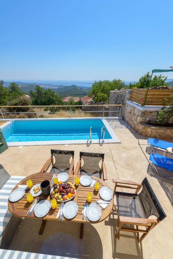Private Bonora Villa Dilináta